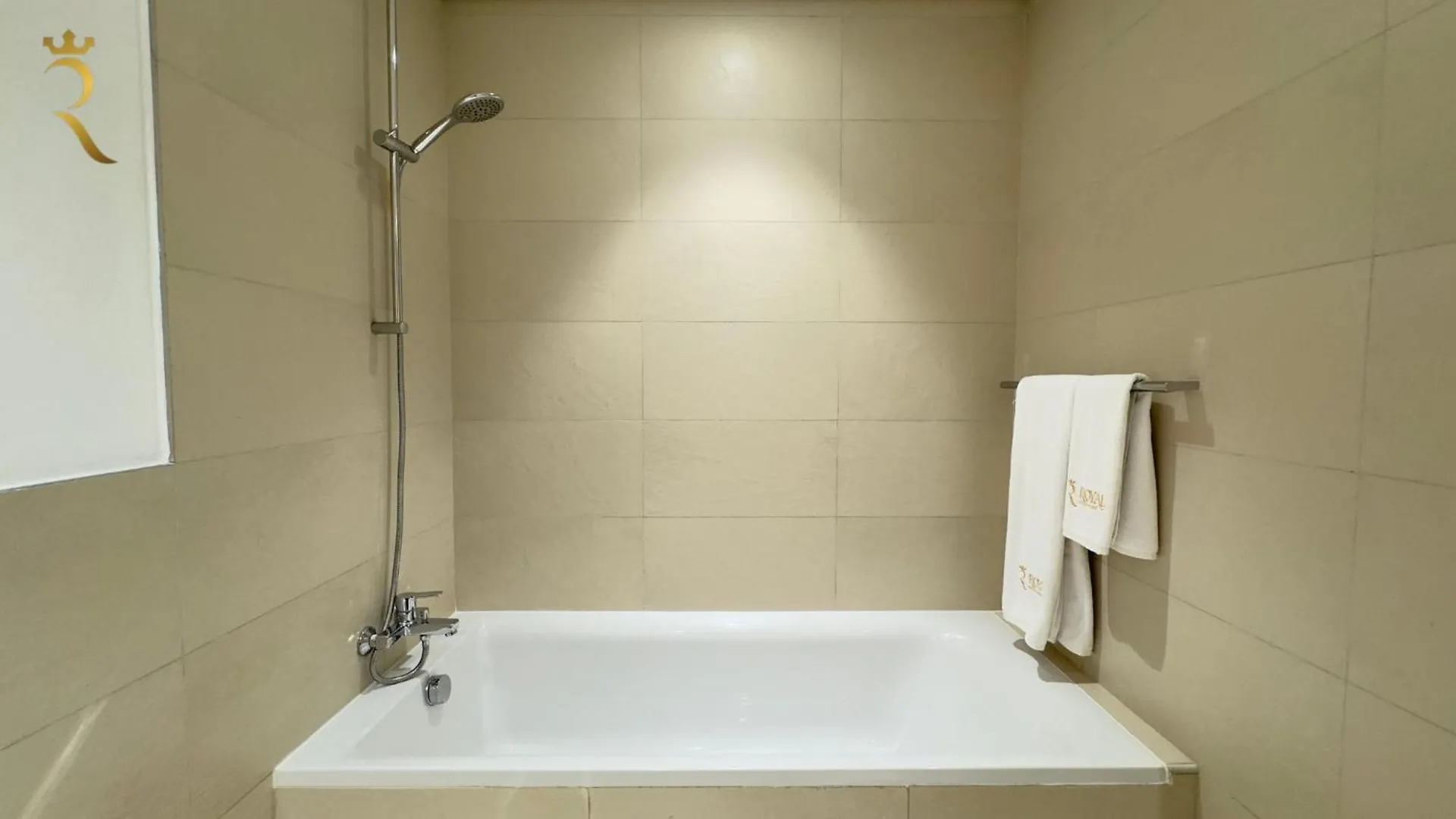 Spacious 2Br With Pool And Balcony Yas Island 아부다비